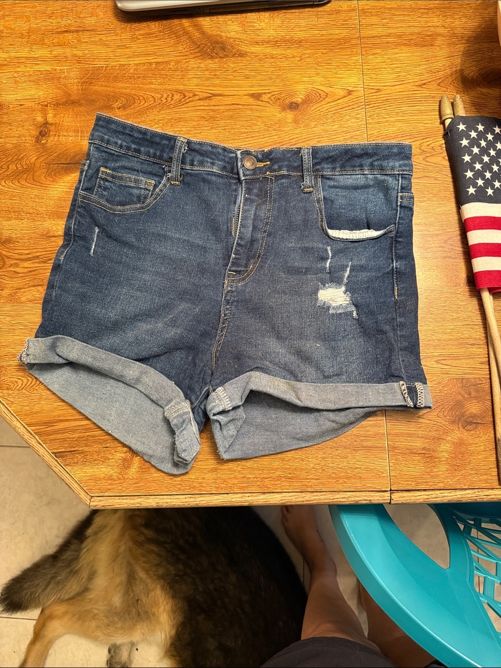SHEIN Dark Blue Rolled Cuff Distressed Denim Shorts